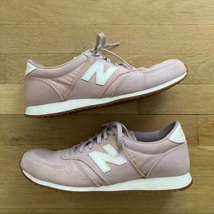 New Balance Pink Tennis Shoes / Sneakers